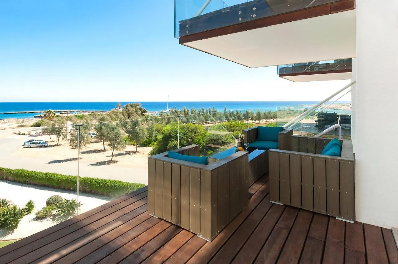 Apartment Marina - Beachfront Πρωταράς