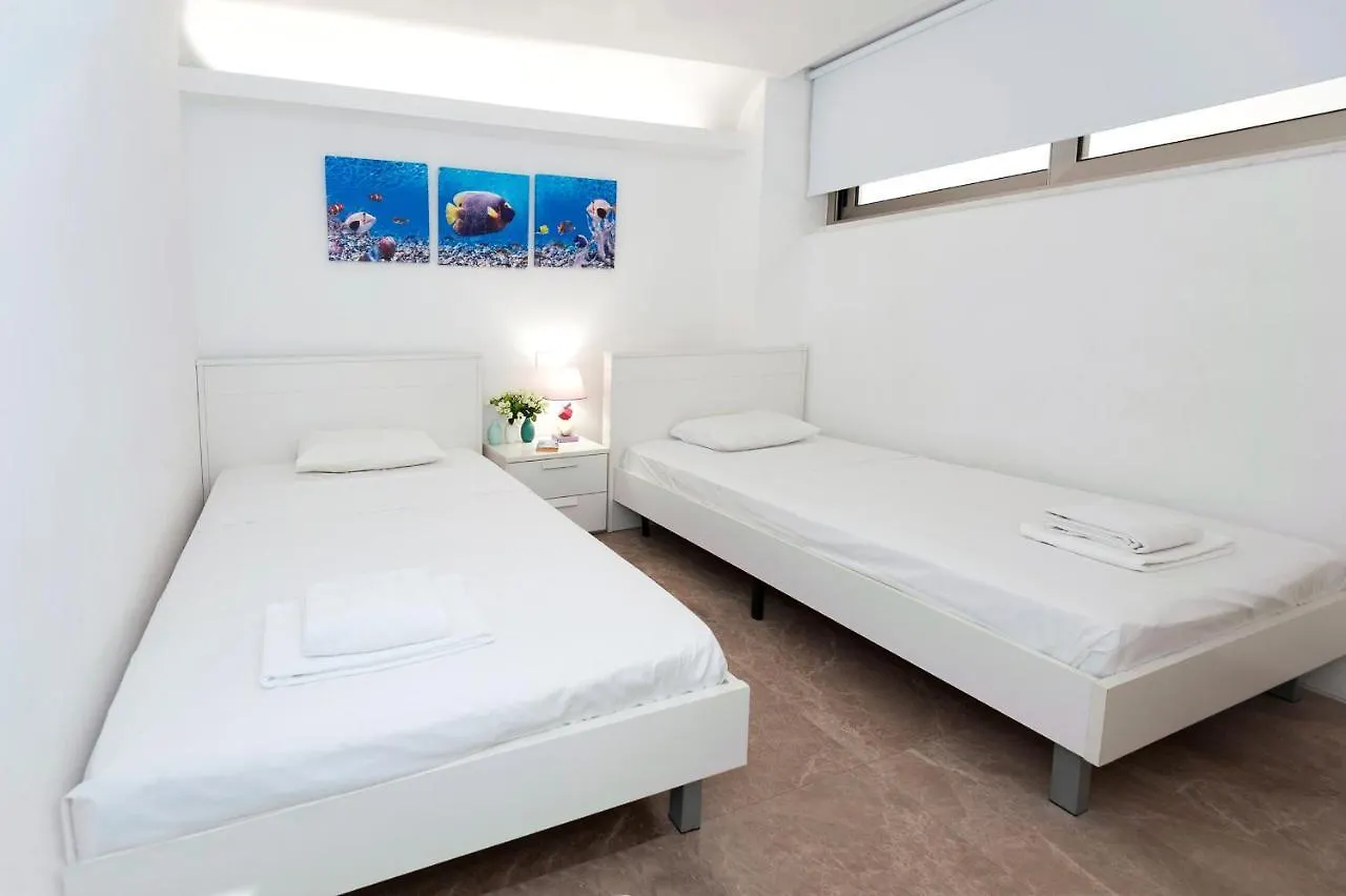Apartment Marina - Beachfront Πρωταράς